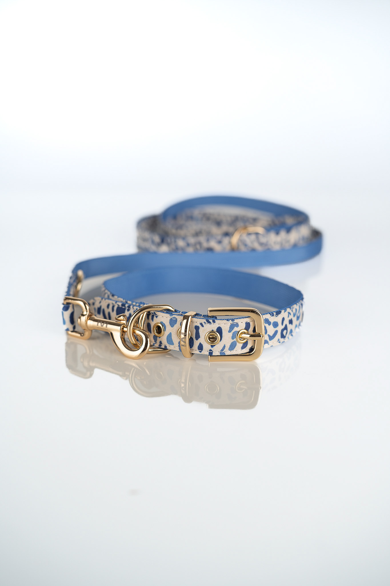 IVI GmbH BLUE LEO Halsband